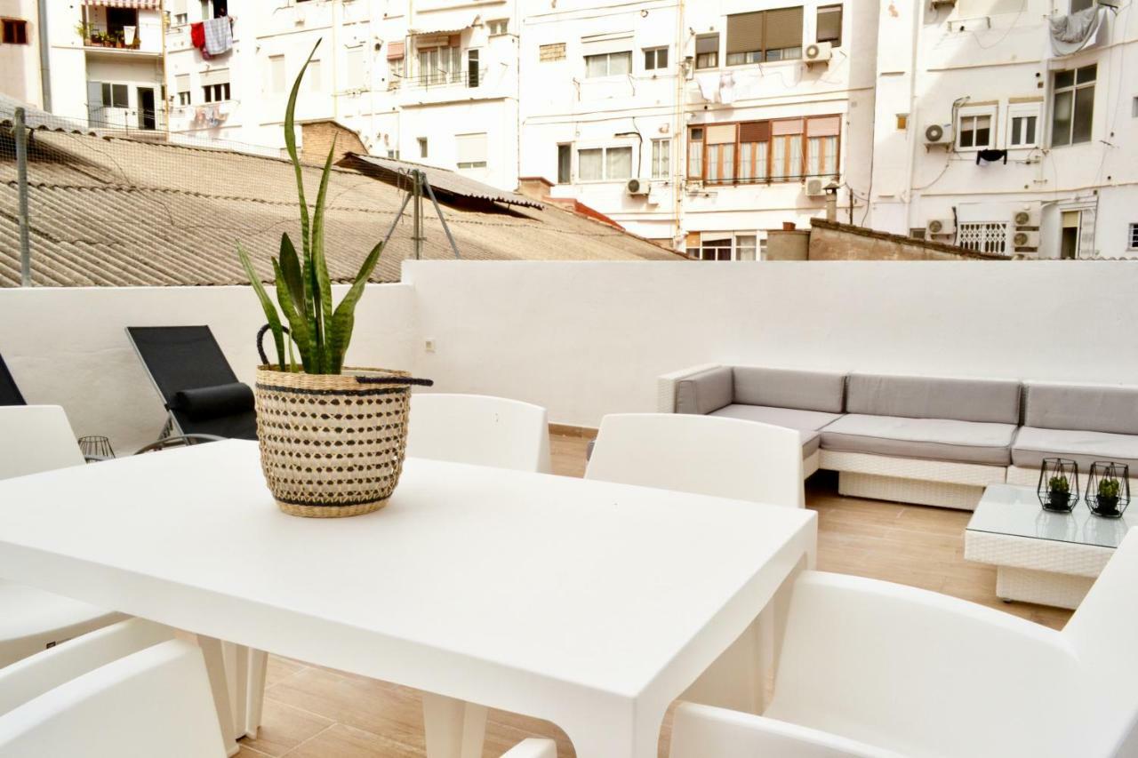 Hola Valencia - Holiday Apartments ภายนอก รูปภาพ