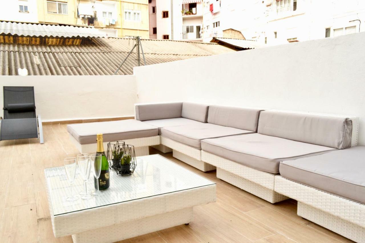 Hola Valencia - Holiday Apartments ภายนอก รูปภาพ